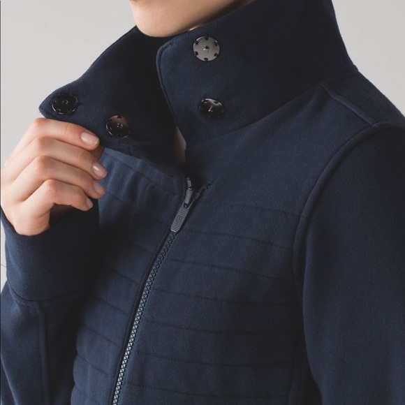 Lululemon Navy Fleece to Be True Zip Up Jacket 4 - Picture 2 of 8